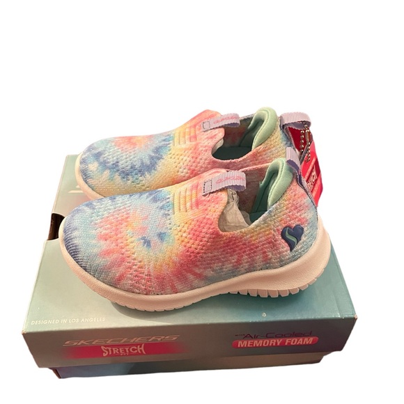 SKECHERS STRETCH FIT WITH AIR COOLED MEMORY FOAM. Size 6. Brand new in b… - Picture 3 of 9